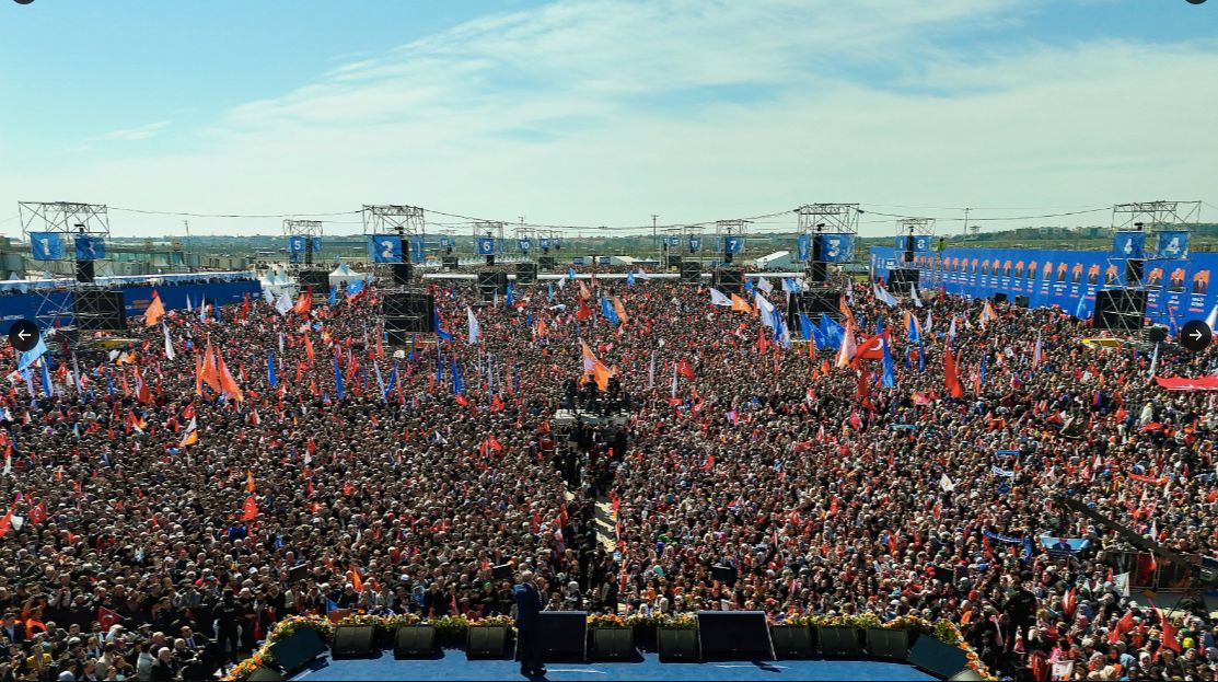 Ak Partinin Stanbul Mitinginde Erdo An Hem Konu Tu Hem Ark