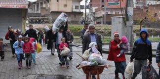 Geride ocakları kaldı