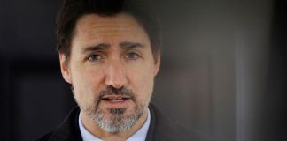 Kanada Başbakanı susarken de konuşurken de çok şey söyledi