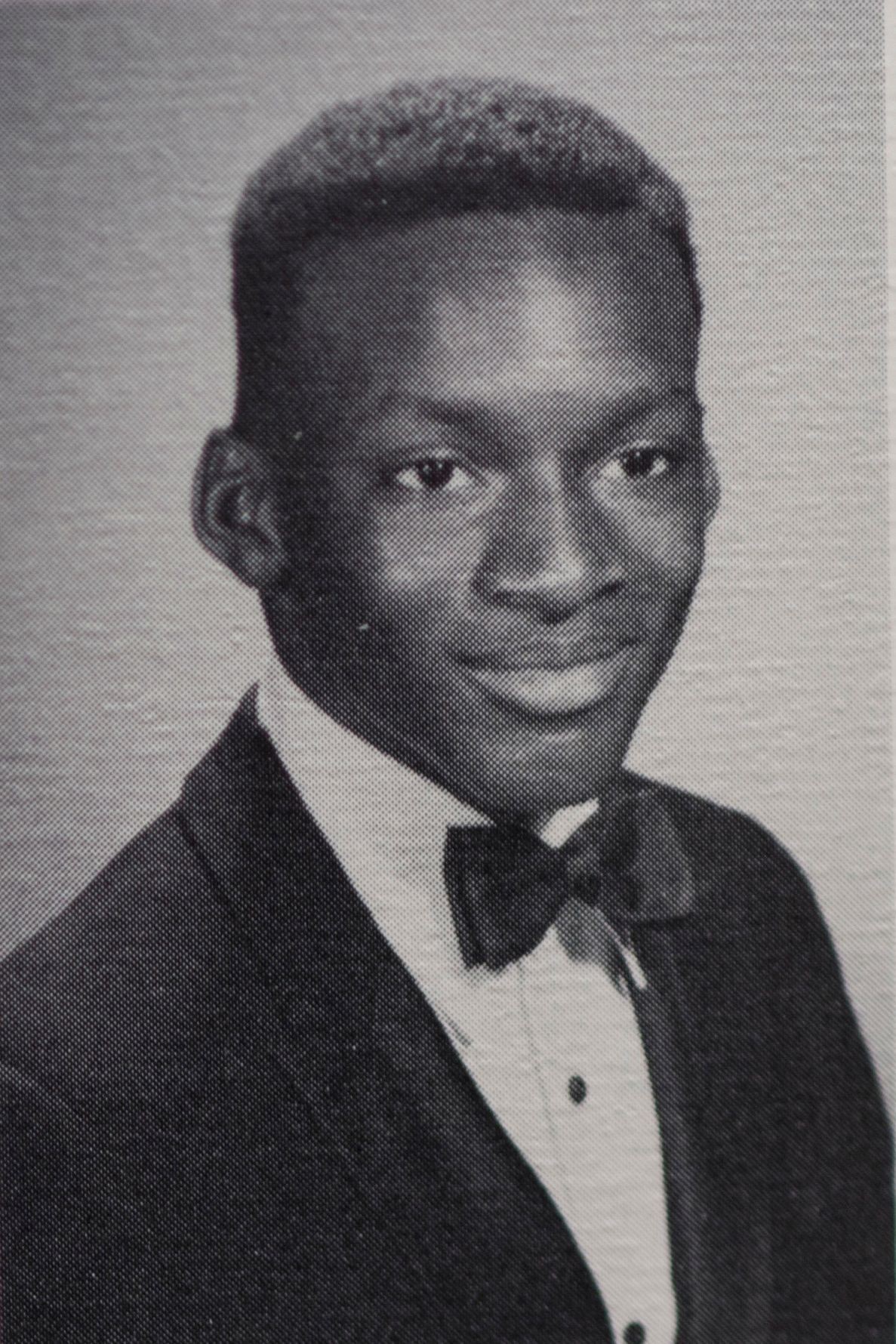 Macintosh HD:Users:yildirayogur:Desktop:Bilal.jpg