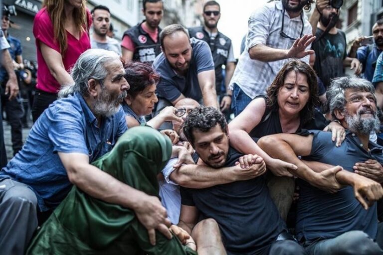 Cumartesi Anneleri 700. hafta davası bugün başlıyor