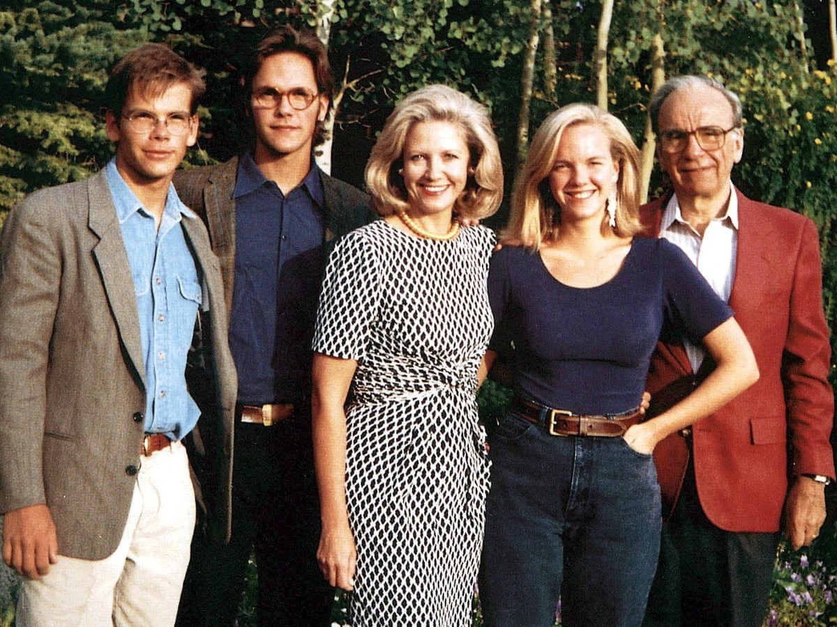 Macintosh HD:Users:yildirayogur:Desktop:murdochs.jpg