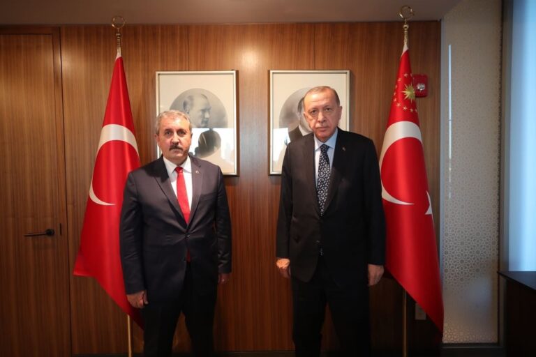 Erdoğan ve BBP lideri Destici’nin New York görüşmesini sosyal medya çok sevdi