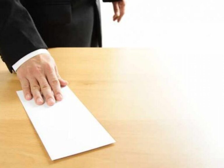 Ankara’da ‘görevden affını isteyen üst düzey bürokrat’ muamması sürüyor