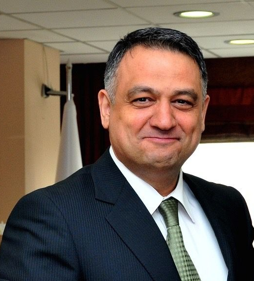 Suat Kınıklıoğlu