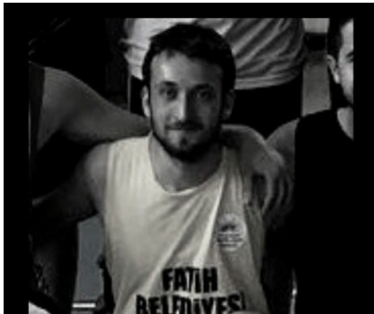 Galata Kulesi’nden atlayarak intihar eden eski Danıştay üyesi Haşim Güney’in oğlu Nahit Güney’in arkadaşları ve yakınları anlattı: ‘’Her gece uykusunda sayıklardı, geceleri uyuyamazdı’’