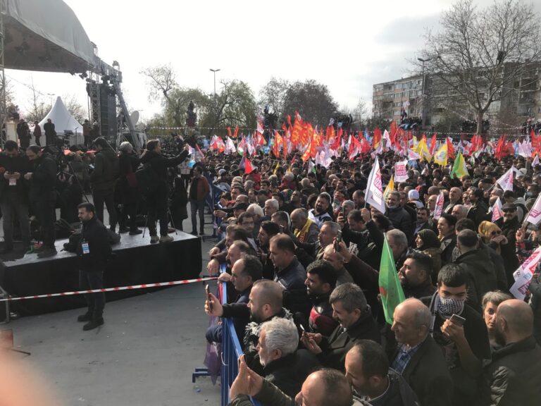 İZLENİM  |  Emek ve Özgürlük İttifakı sahaya indi, ittifakın seçim şarkısı Demirtaş’tan geldi