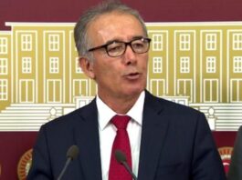 Ahat Andican İYİ Parti’den istifa etti: “Siyasal ve yapısal açıdan uyumlu çalışma imkanı kaldı. Partisiz muhalefet saflarına katılıyorum”