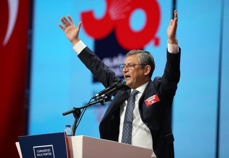 CHP’nin yeni genel başkanı Özgür Özel