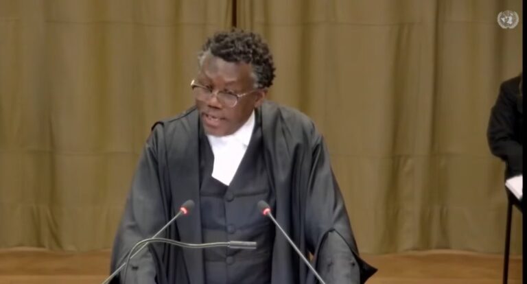 ALTYAZI | Tembeka Ngcukaitobi: “İsrail’in siyasi liderleri açıkça soykırım niyetlerini beyan ettiler.”