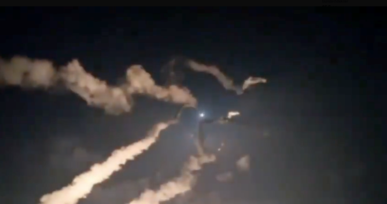 İran Devrim Muhafızları, Erbil’deki ABD Konsolosluğu ve Amerikan üslerini vurdu