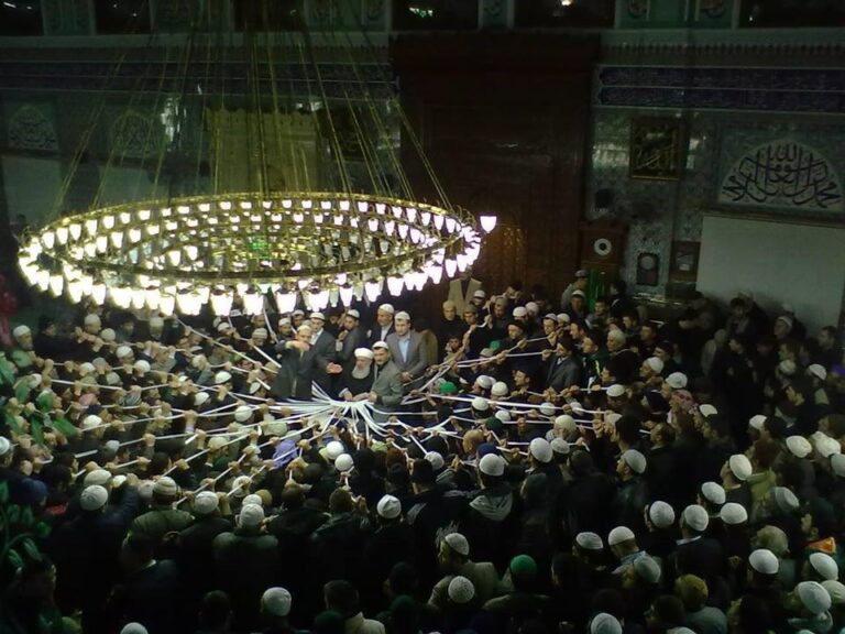 Menzil’deki Serhendi-Semerkand bölünmesi 3500 kilometre uzaktaki Stuttgart’ta açığa çıktı: Yeni başlayanlar için Menzil’de kim, kimdir?