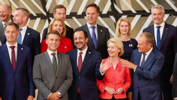 Avrupa Birliği ülkeleri ve Avrupa Konseyi liderleri, 27 Haziran 2024 Perşembe günü Belçika'nın Brüksel kentinde düzenlenen liderler zirvesinde bir araya geldi.