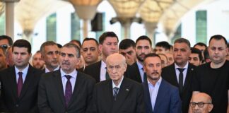 Bahçeli’nin katıldığı cenaze: Üç yıl önce MHP’liler saldırmıştı