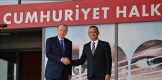 Özgür Özel, yine Sabah’a konuştu: “Gerginlikten beslenen siyasetçi de var, gazeteci de var. ‘Normalleşme olursa bana iş kalmayacak’ diyorlar”