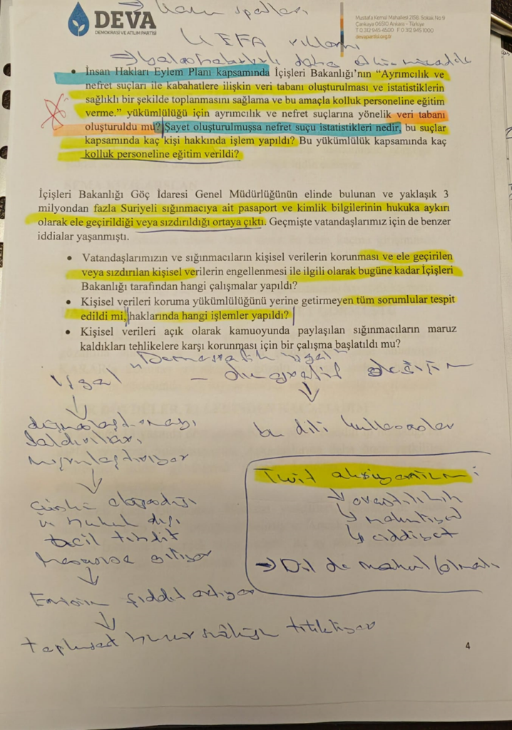 2,5 saatten fazla bir vakit sonra; sıramı beklediğim, ikaz ettiğim, sonra adım sıralamada okunmasa bile sabırla beklediğim ama nedense şaşırmadığım cümle geldi: “Bundan sonra söz isteyen vekillere 2 dakika vereceğim.” Bu onur kırıcı davranışlara ve insan haklarına kayıtsız hale daha fazla katlanmamak üzere toplantı salonunu terk ettim.