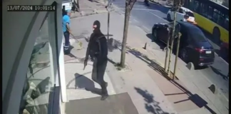 “Esenyurt ve Sultanbeyli’deki kuyumculardan mafya “sokak hakkı” diyerek haraç istedi. Polis, ‘Anlaşma yoluna gidin’ dedi”