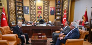 ÖZEL HABER | 17.25’de durmuş saat yeniden Bahçeli’nin odasında: 2016’dan sonra kaybolan saat ne zaman odaya döndü?