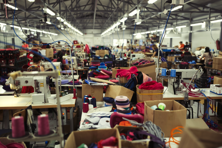 ÖZEL HABER  |  Türkiye’nin tekstil sanayisi Mısır’a gidiyor: “300 bin istihdam kaybı var; 2 bin şirket kapandı veya küçüldü”