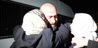 Adalet Nöbeti tahliye getirdi: Emine Şenyaşar altı yıl dört ay sonra oğluna kavuştu