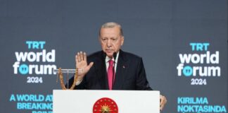 Erdoğan’ı “Gemiler Gazze’ye, Hayfa’ya değil” diyerek protesto eden 9 kişi tutuklandı