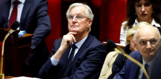 Fransa’da aşırı sağdan sola gensoru desteği: Barnier hükümeti düşebilir