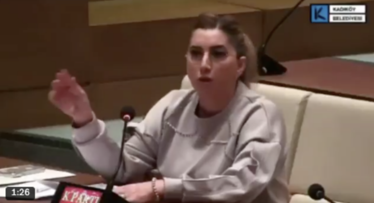 CHP’li başkandan Kadıköy’ün tek AK Partili üyesine: “Şunu çıkaralım ya, atalım dışarı”