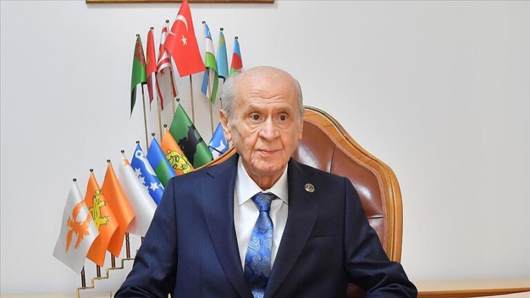 Bahçeli: “İmamoğlu’yla ilgili mahkeme ivedilikle karara bağlanmalı; suçsuzsa beraatı, değilse tecziyesi temin edilmeli”