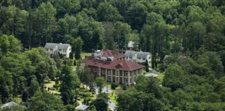 Fetullah Gülen’e yakın isimden darbe mektupları itirafı: “O mektuplar Hulusi Akar’dan gelmedi. Gülen mektuptaki parmak izlerini bilmenin kahrıyla öldü”