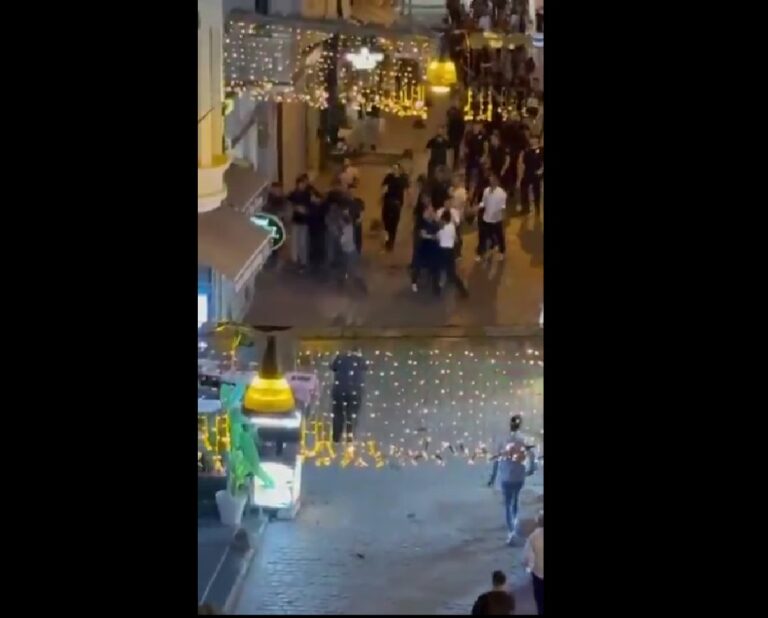 Leman’a “Muhammed-Musa savaşı” karikatürü için saldırı: Binası basıldı, dört isim yere yatırılarak gözaltına alındı