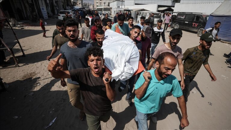 Trump, Netanyahu’dan Gazze’ye saldırıları “hemen” bitirmesini istedi: Bu sabah 62 Filistinli öldürüldü