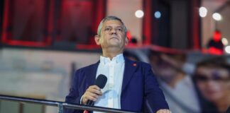 Özel, Beyoğlu’nda doğrudan kameralara bakarak başsavcıya seslendi: “Senin alnını karışlayacağım Akın Gürlek”