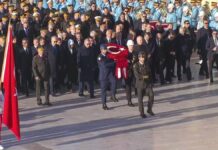 Devlet erkânı Anıtkabir’de. Erdoğan: “En büyük eserim dediğiniz Türkiye Cumhuriyeti’ne tutkuyla sahip çıkıyoruz”