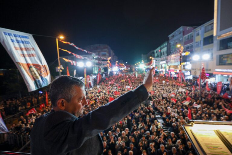 Özgür Özel’den ”Gizli tanık adliyede intihara kalkışmış” iddiası, Başsavcılık’tan yalanlama
