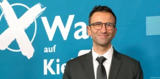 Almanya’da ikinci Türk belediye başkanı: Yeşiller’den Samet Yılmaz