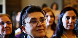 Leyla Zana Amedspor maçına gidiyor