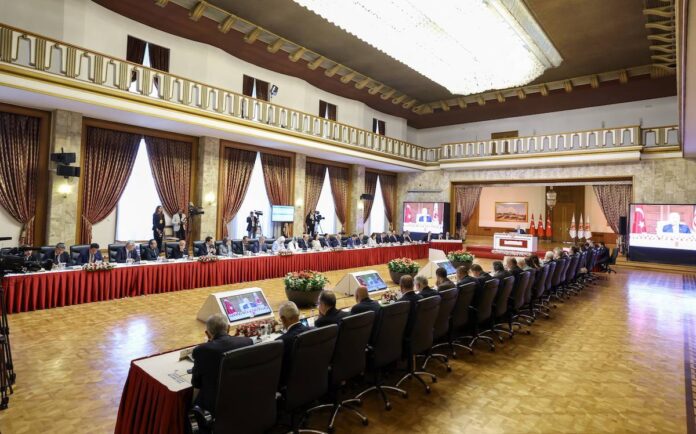 komisyon-un-calisma-usul-ve-esaslarina-iliskin-12-maddelik-taslak-oybirligiyle-kabul-edildi