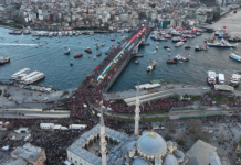 Galata Köprüsü’nde 1 Ocak sabahı Gazze buluşması. Bilal Erdoğan konuştu:“İsrail’le ticareti, lehimize olmasına rağmen kestik.”