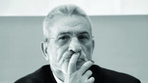 İsmet Özel Said Nursi’yi neden kıskanıyor?