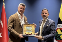 Yeşilay’ın Sadettin Saran’a ziyareti olay oldu. Yeşilay:“Tek odak noktamız, bağımlılıkla mücadelede farkındalık yaratmak”