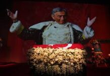 Haldun Dormen’e son görev: Vasiyeti doğrultusunda Harbiye’de anma töreni düzenlendi