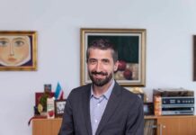 Yeni TÜSİAD Başkanı: 50 yaşında, Tokatlı, hem meyve suyu yapıyor hem şarap