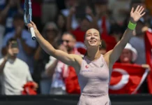 Zeynep Sönmez, Avustralya Açık’ta 3. tura yükselen ilk Türk kadın tenisçi oldu