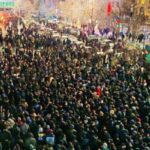 Molla rejimi sallanırken