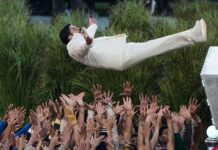 Super Bowl’u Bad Bunny salladı, Trump kızdı