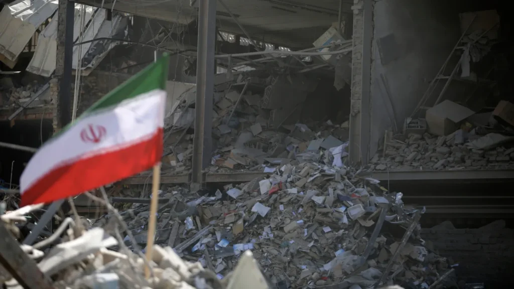 İran Irak Kürdistan’ında askeri tesis vurdu; Tahran’da şiddetli patlamalar