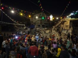 Ramazan ihtilafı: 11 ülkede hilal göründü, ilk sahurlar yapıldı, Ramazan başladı