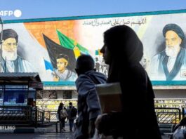 ABD’nin askeri yığınağı artıyor: İran’da üniversiteler yeniden hareketlendi