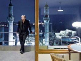 Orhan Pamuk’un apartmanı yıkılıyor