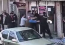 Madde bağımlısı, “Niye geziyorsunuz burada” deyip polislere satırla saldırdı: 6 yaralı